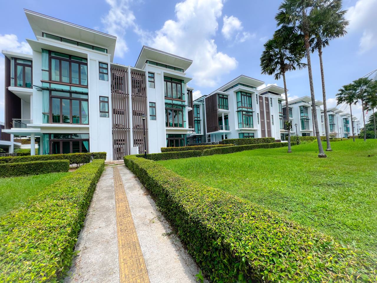 Fera Residence Presint 8 - photo 5