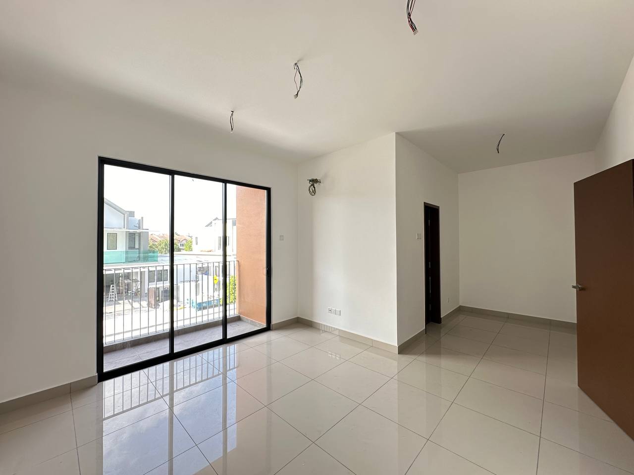Taman Putra Prima - photo 6