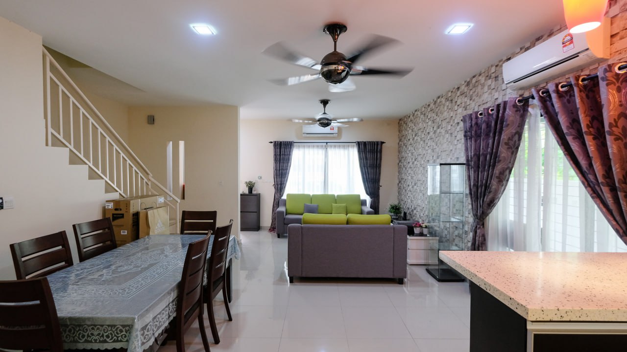 Laman Delfina Nilai - photo 5