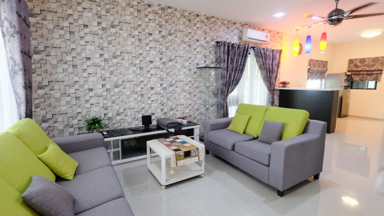 Laman Delfina Nilai - photo 8