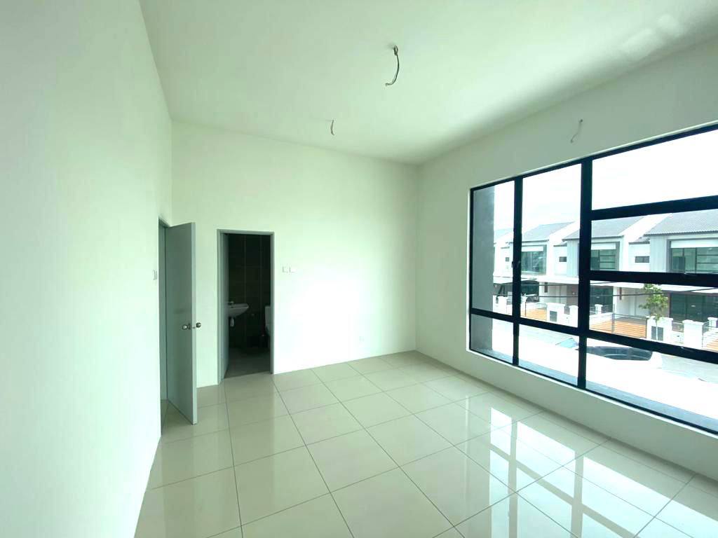 Taman Saujana Perdana - photo 13