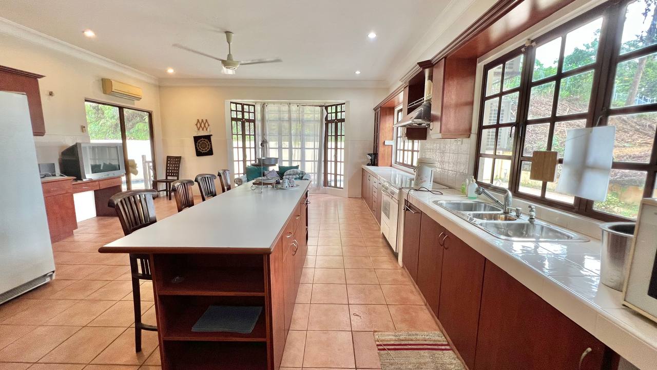 Sungai Buloh Country Resort - photo 10
