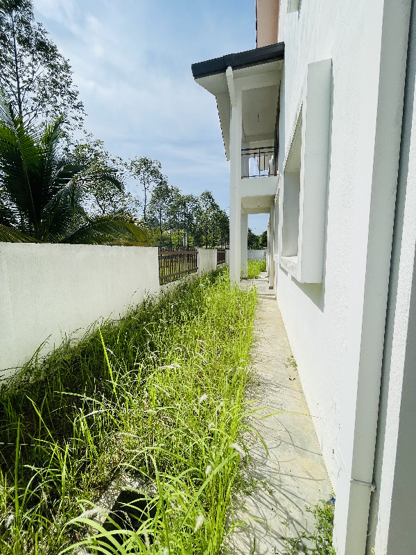 End Lot Double Storey Setia Alam Sari Bangi - photo 5