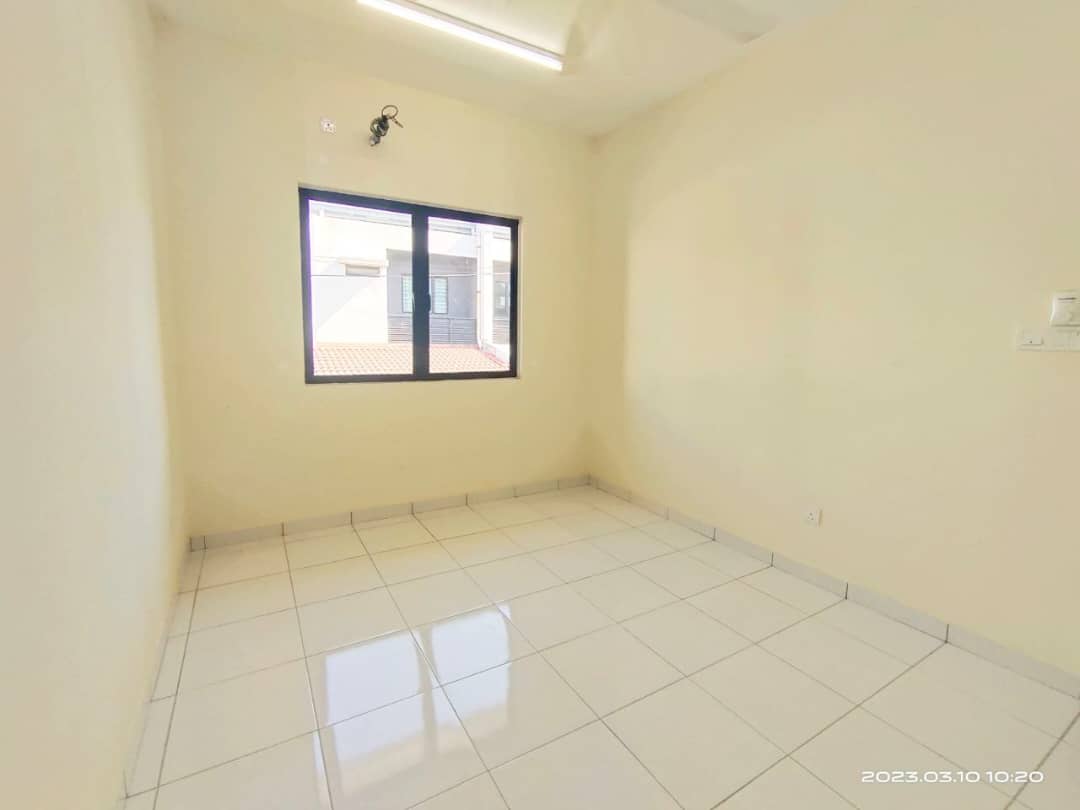 Laman Delfina Nilai Impian - photo 8