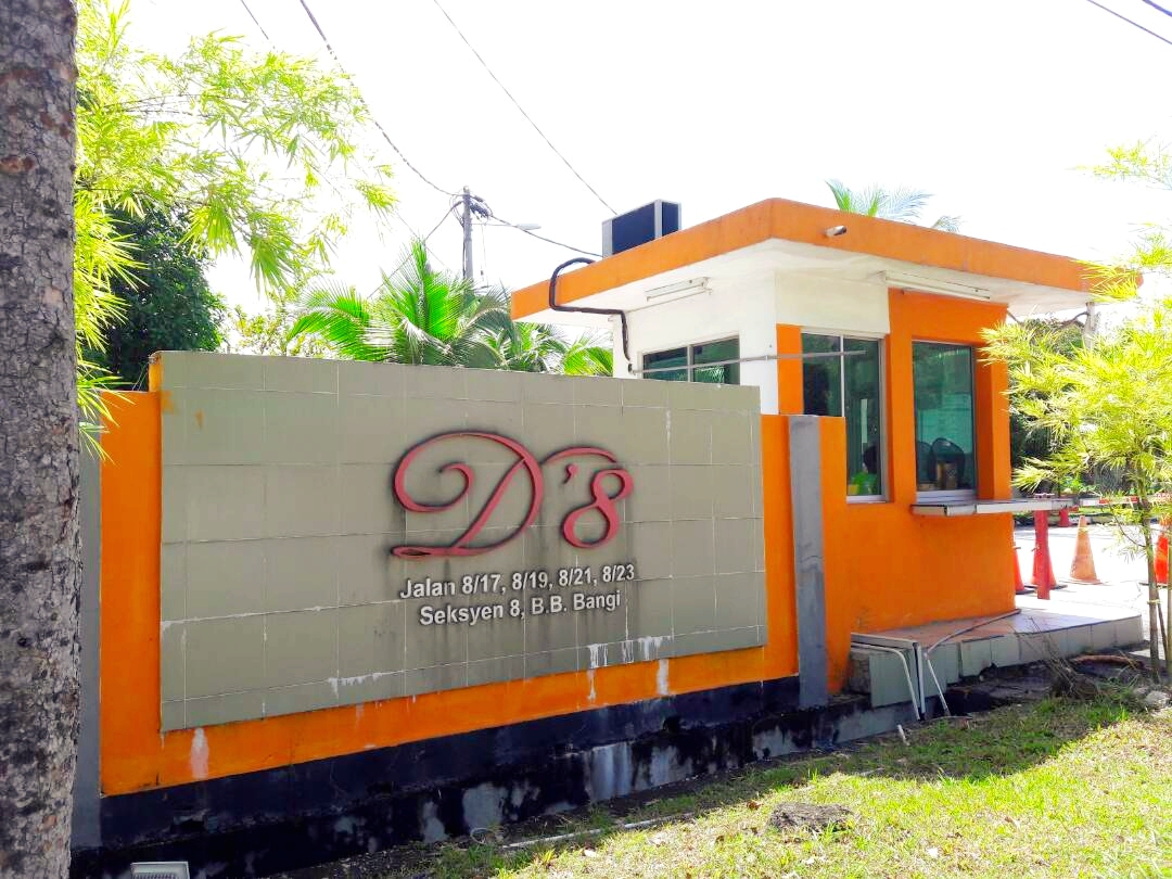 DOUBLE STOREY TERRACE HOUSE BANGI