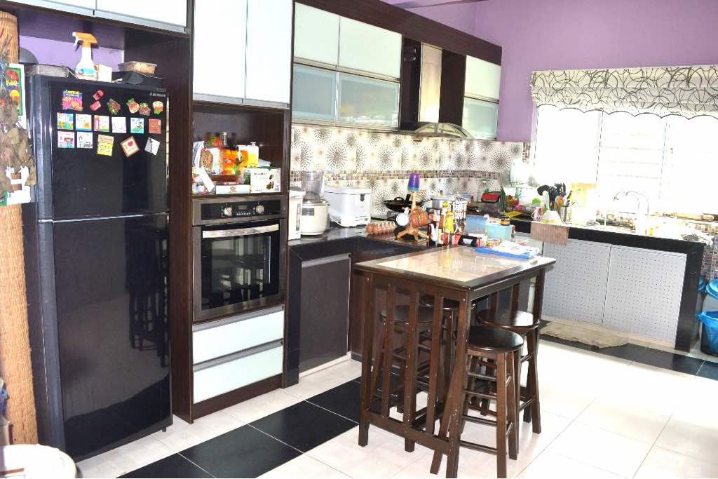 Double Storey House Suria Tropika Seri Kembangan - photo 5
