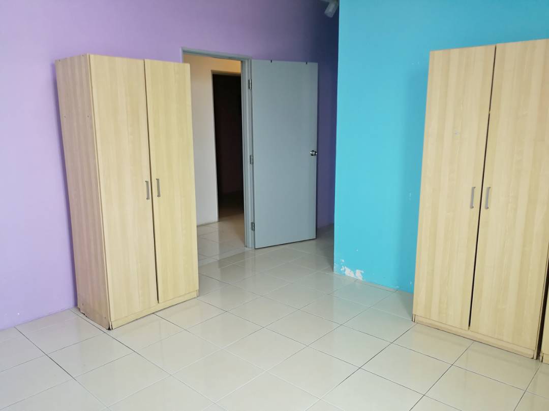 CORNER UNIT Pangsapuri Anggun Seksyen 4 Bangi - photo 5