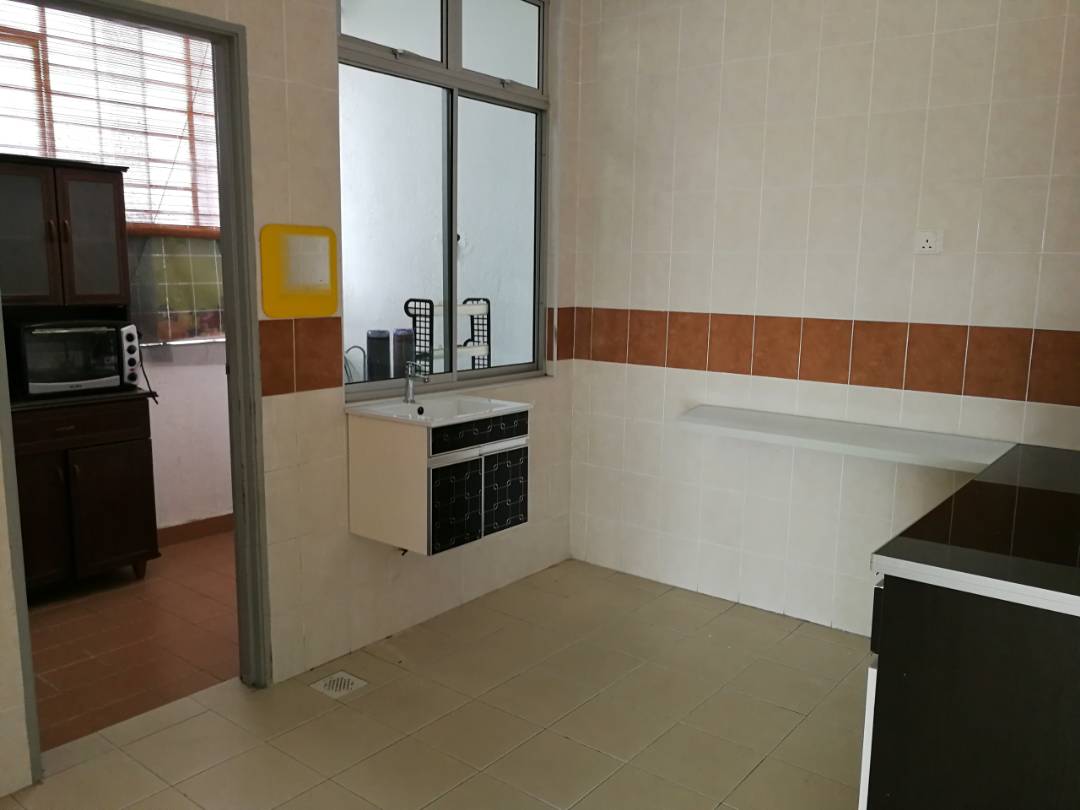 CORNER UNIT Pangsapuri Anggun Seksyen 4 Bangi - photo 9