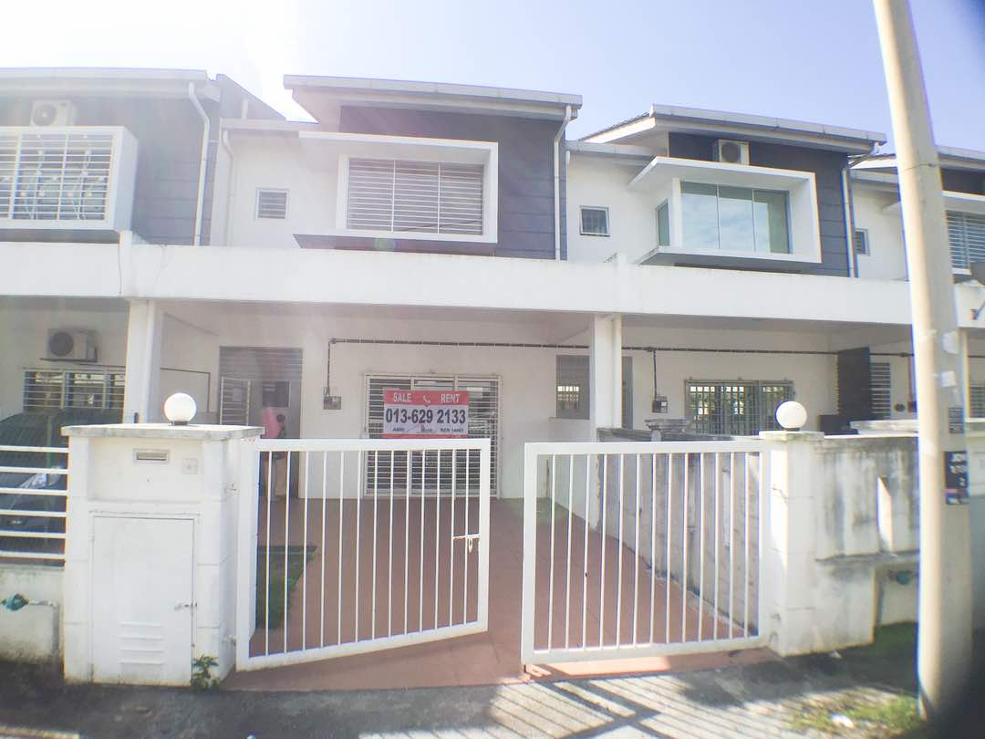 Double Storey Teres House Taman Desa Mas