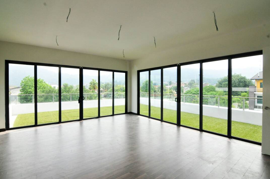 FREEHOLD BRAND NEW SEMI D TAMAN DAGANG JAYA AMPANG - photo 4