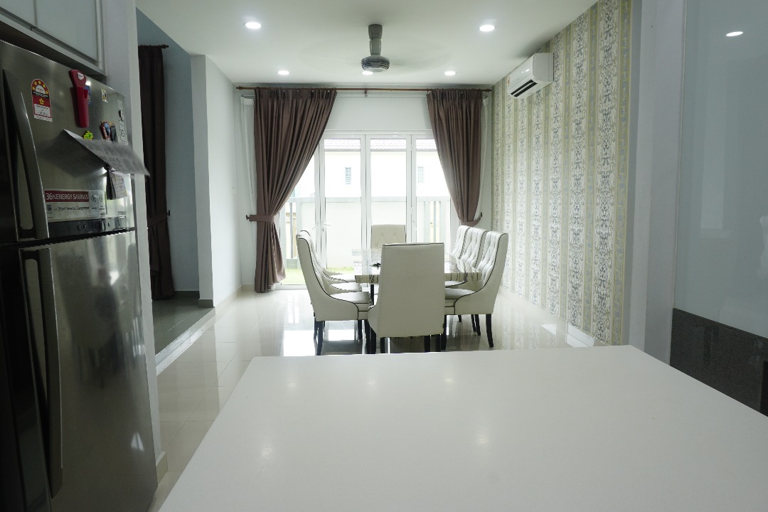 DOUBLE STOREY BUNGALOW HOUSE BANDAR MAHKOTA CHERAS - photo 3