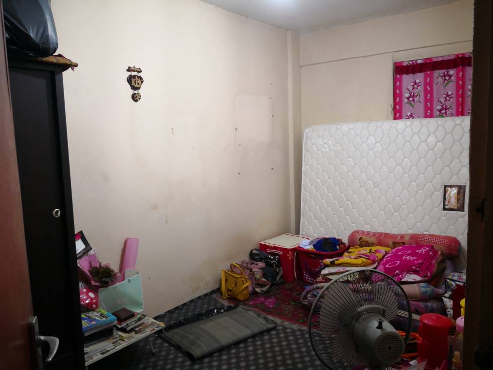 GROUND FLOOR UNIT FLAT PANDAN INDAH - photo 4