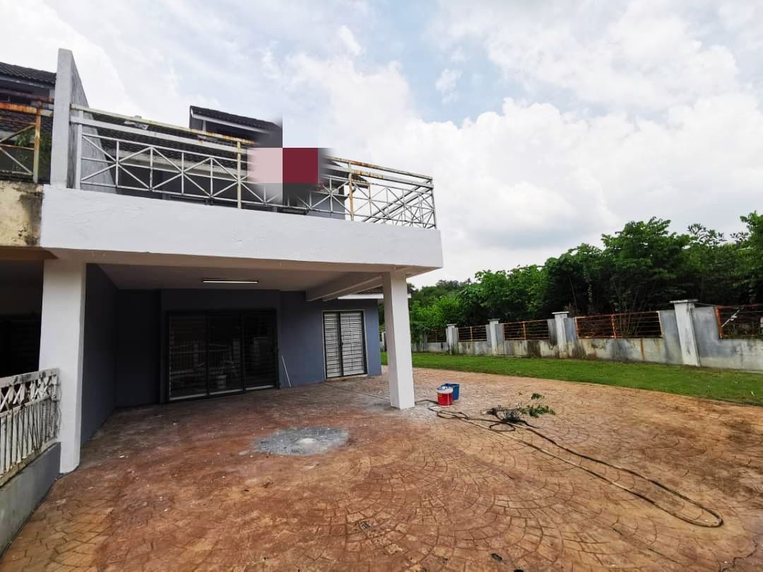 Corner Lot Semi D Lestari Perdana 4