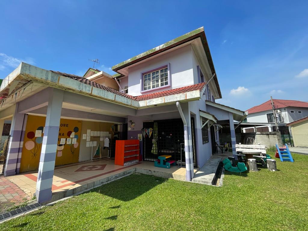 2 Storey Terrace Corner Lot Seksyen 7 Shah Alam