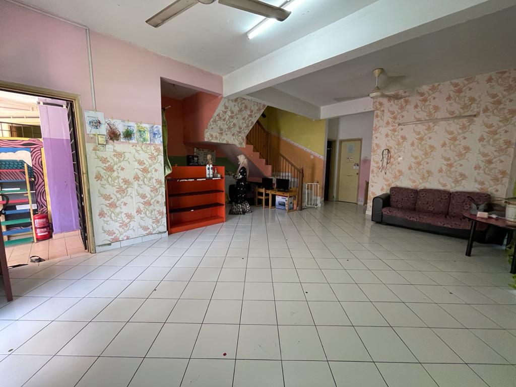 2 Storey Terrace Corner Lot Seksyen 7 Shah Alam - photo 4