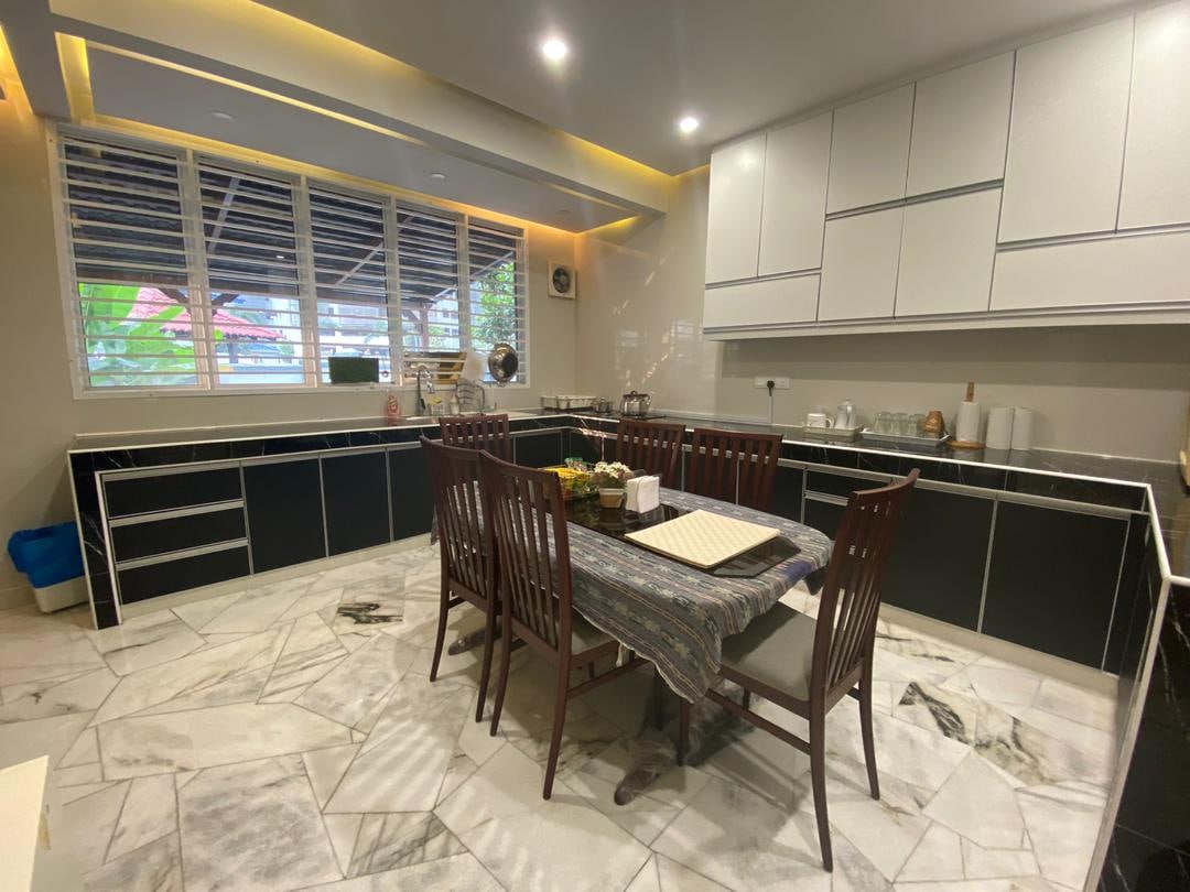 Double Storey Bungalow SS 7 Kelana Jaya - photo 6