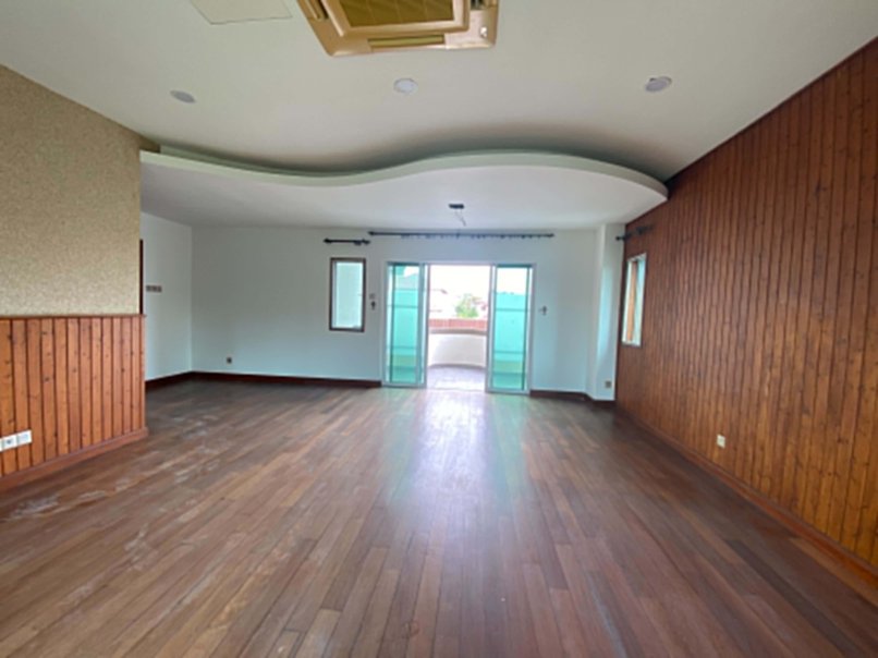 2607 Tropicana Golf Bungalow by Emily - photo 4