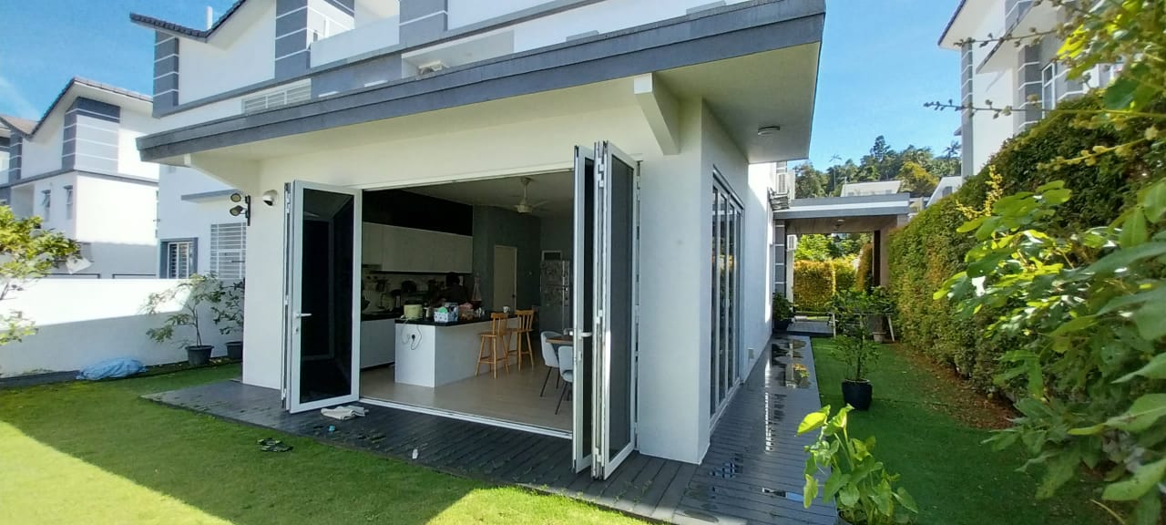 2608 4653 Semi D Greenhill Residence U10 by Emily