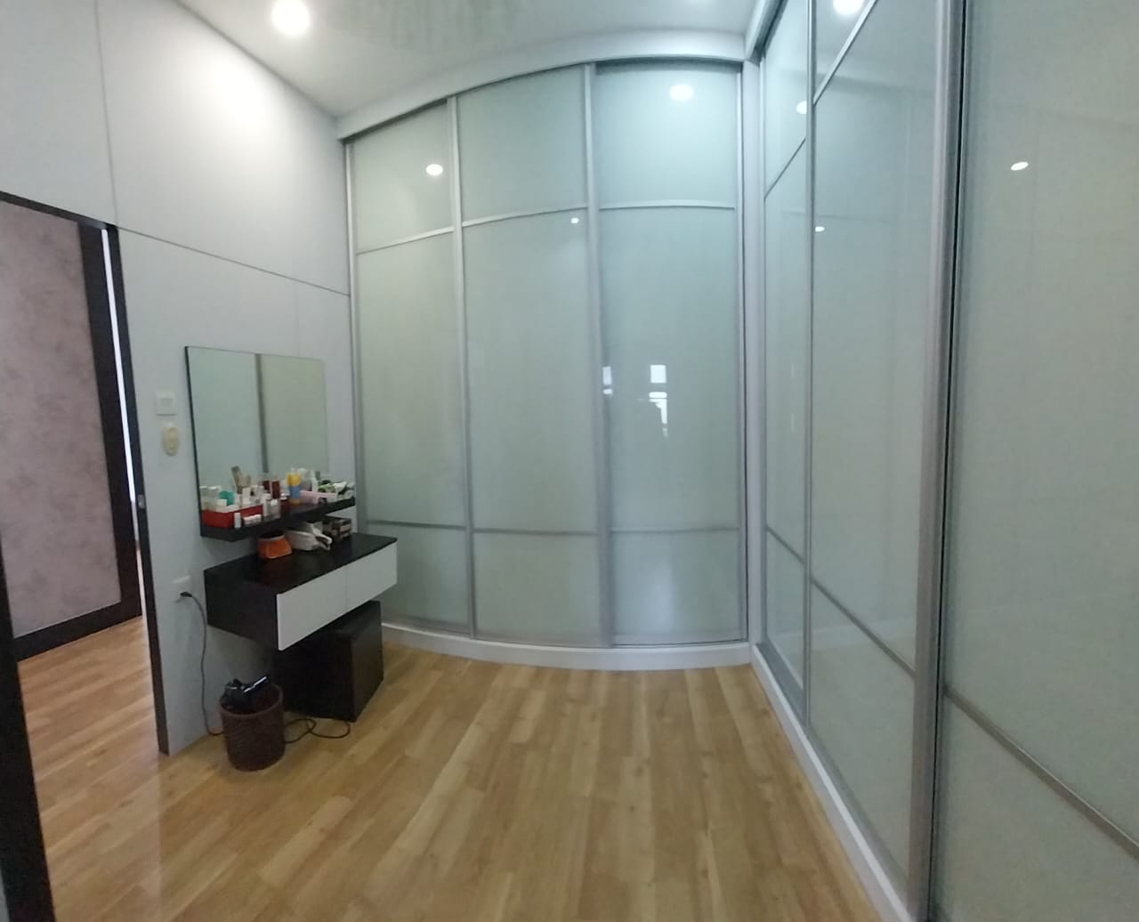 2608 4653 Semi D Greenhill Residence U10 by Emily - photo 13
