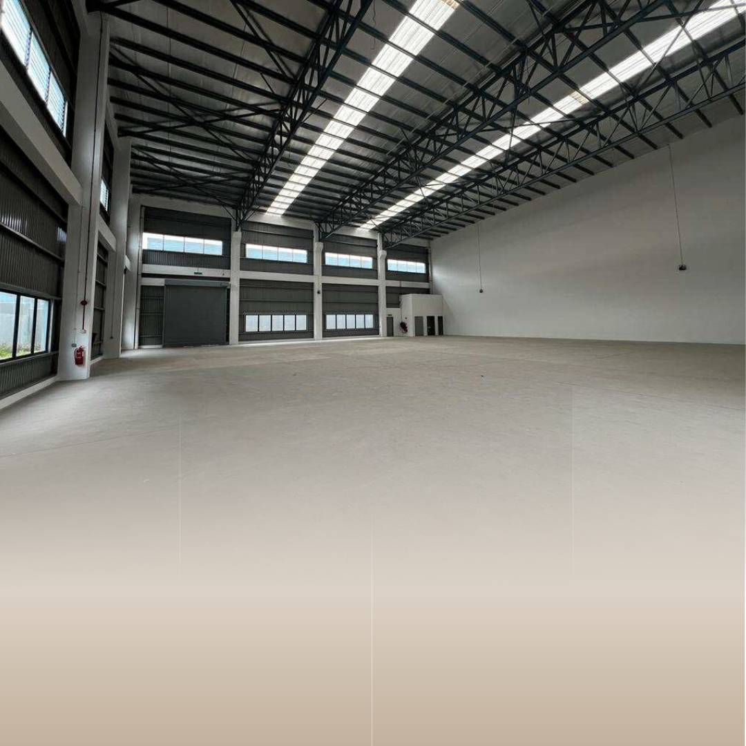2610 4825 Factory Elmina Business Park by Emily - photo 2