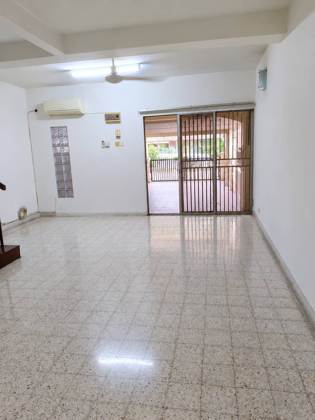 2610 Tmn Sri Sinar Segambut House by Emily - photo 2
