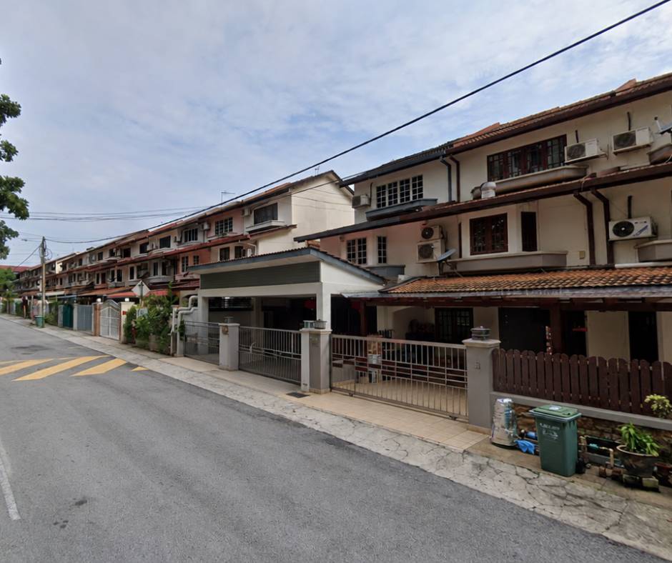 2610 Tmn Sri Sinar Segambut House by Emily - photo 7