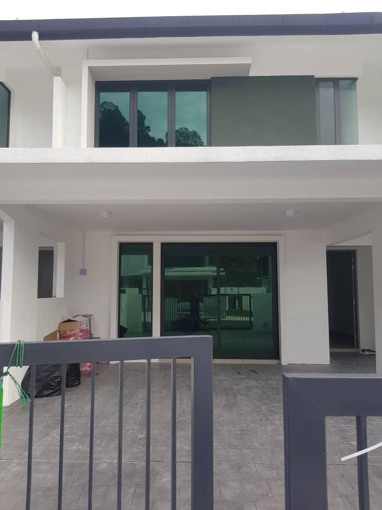 2610 Taman Greenhill Sek U10 by Emily