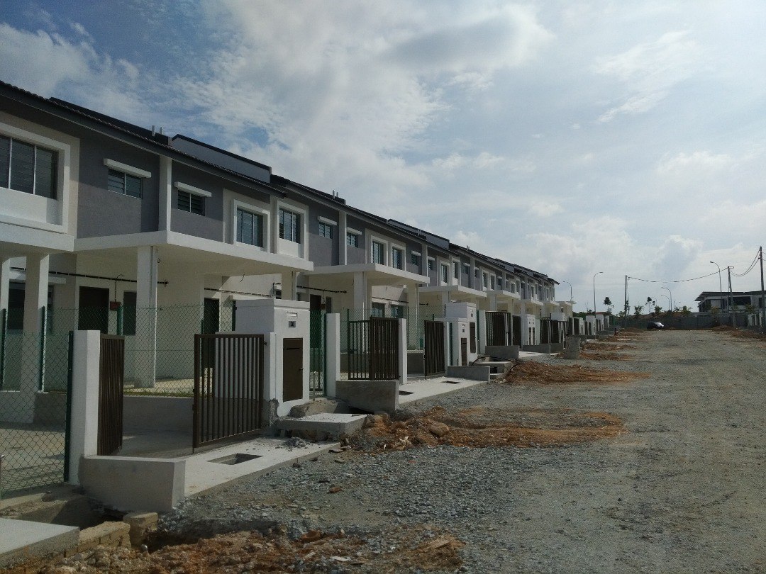 Double Storey Terrace Bandar Seri Coalfields - photo 2