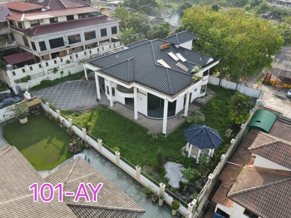 Taman Eng Ann Klang Big Bungalow House - photo 2