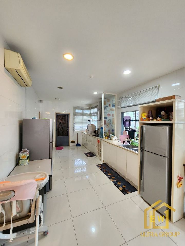 CORNER HOUSE Bandar parkland 2 sty superlink fully - photo 3