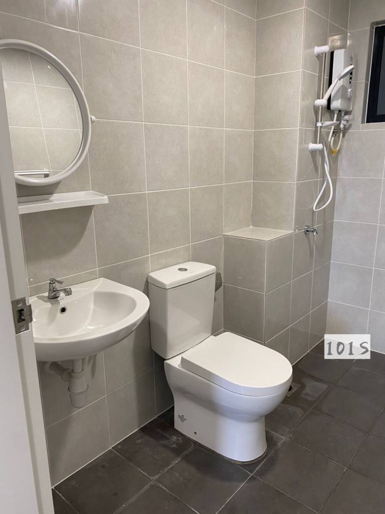 For rent duduk seruang fully furnish 1000sqft - photo 3
