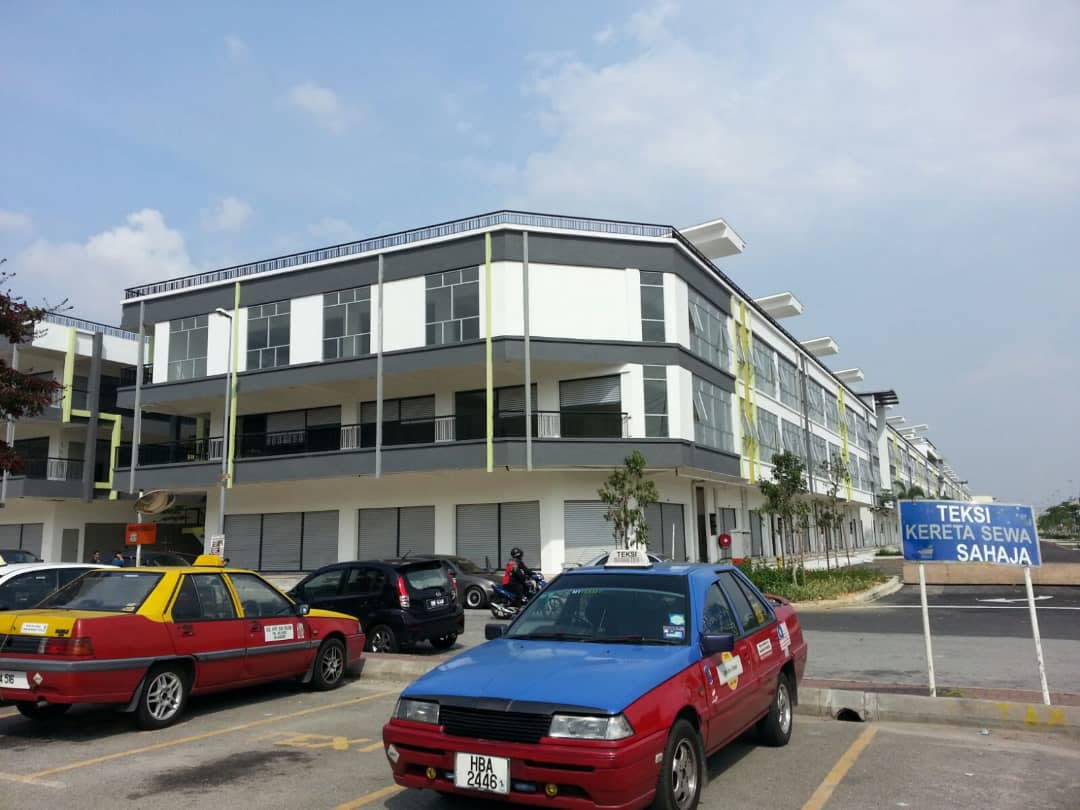 Klang Corner Shoplot For Sale - photo 3