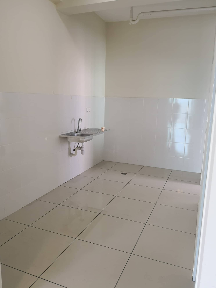 Straits Garden condo - photo 4