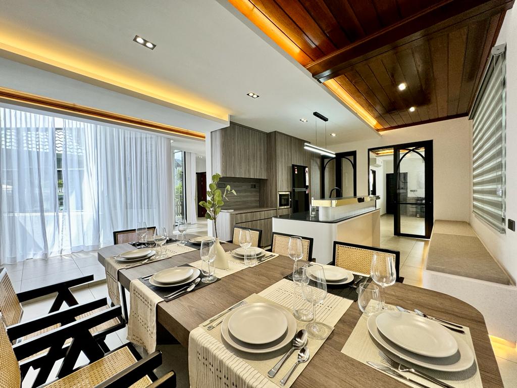 2 STY BUNGALOW NEWLY REFURBISHED at HILLSIDE - photo 7