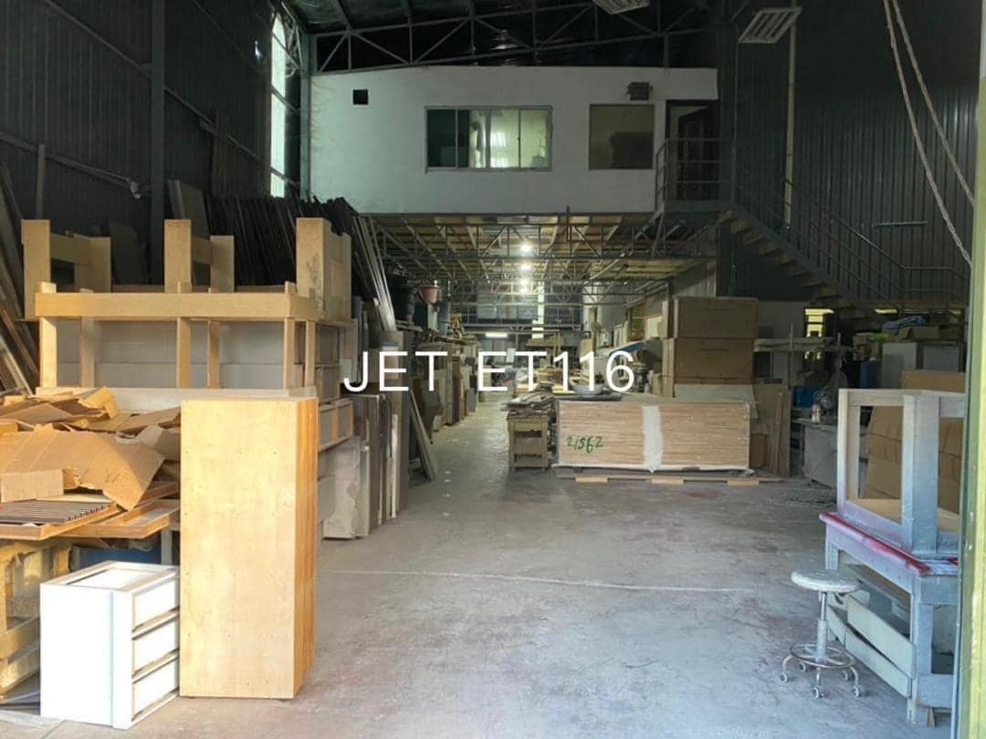 Jet Corner Semi D Bukit Kemuning Factory - photo 4