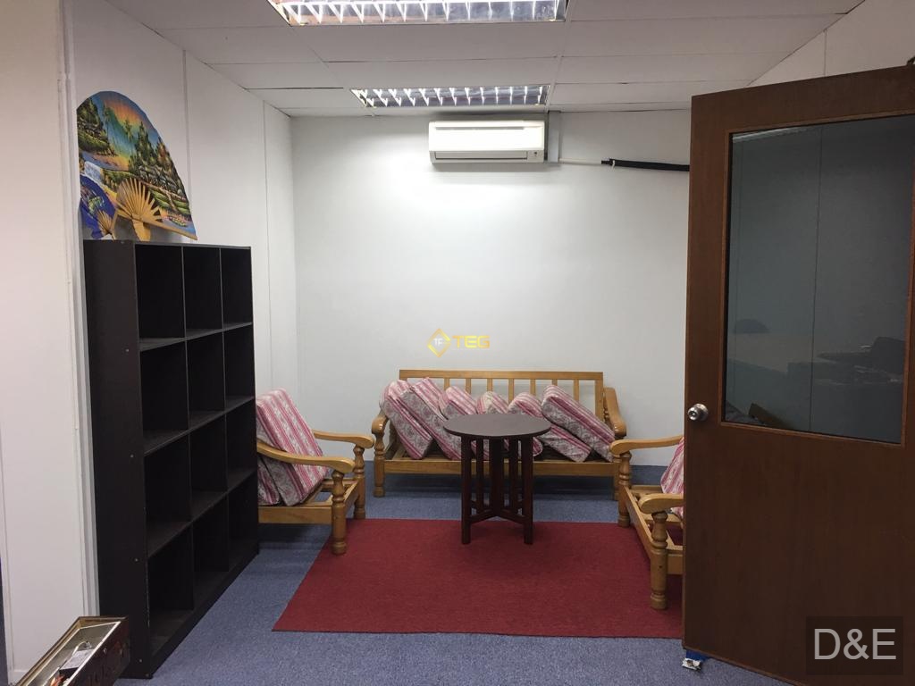 ERIC Bandar Bukit Tinggi1 Klang 2 unit Shop Office - photo 4