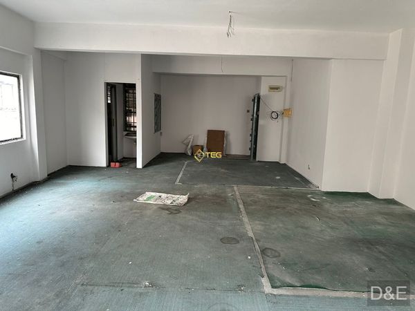 Eric Bandar Bukit Tinggi Klang 2nd Floor Shop Off - photo 3