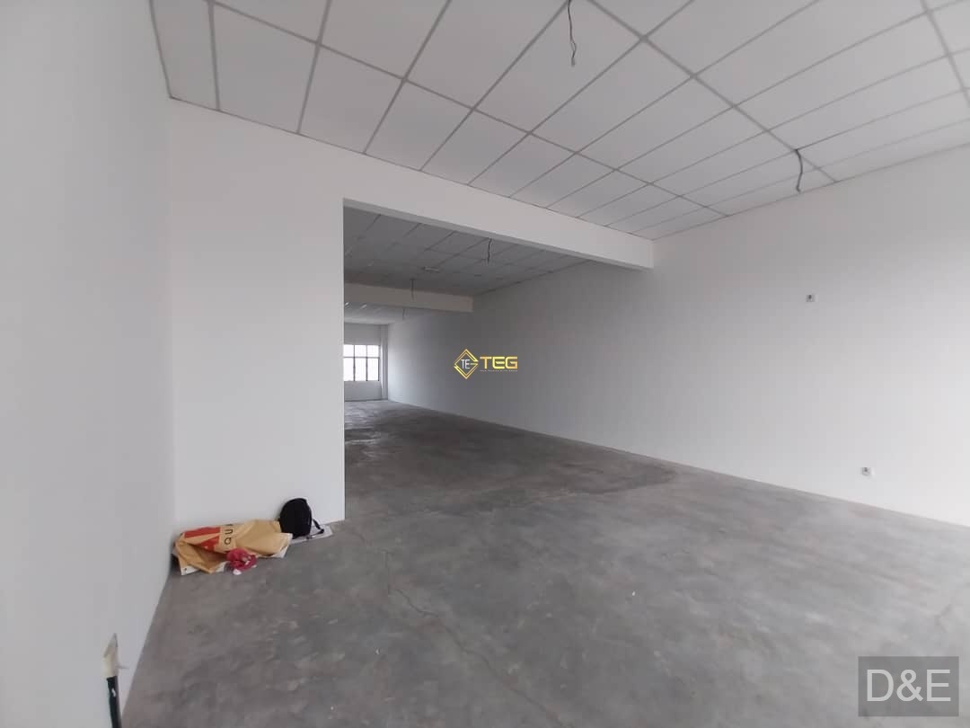 Eric Bandar Putera 1st Floor Shop Office face main - photo 3