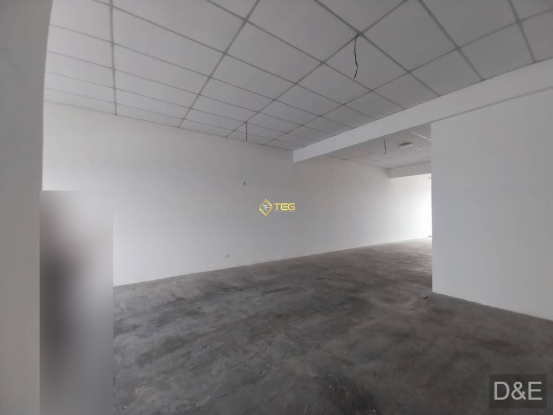 Eric Bandar Putera 1st Floor Shop Office face main - photo 8