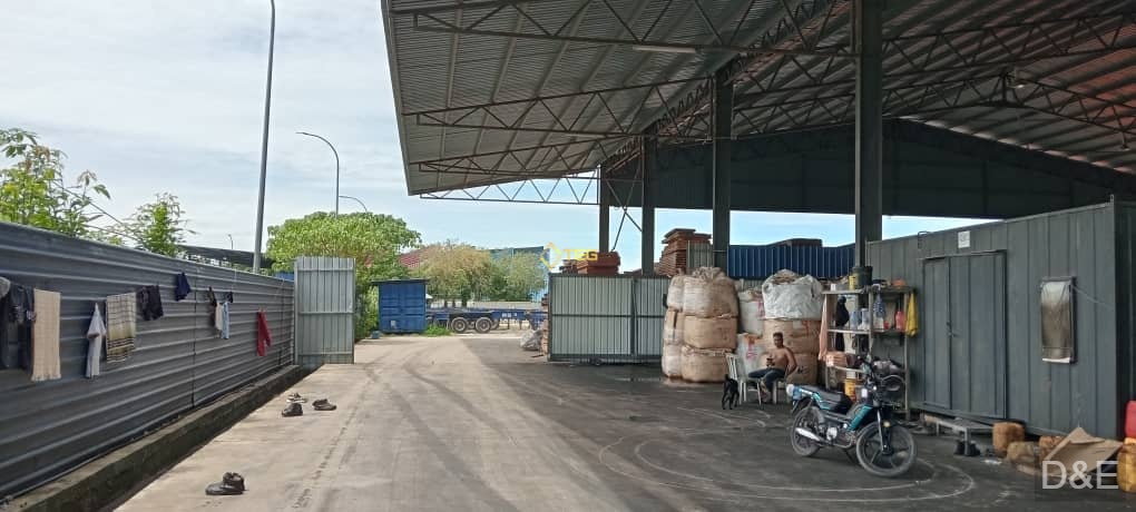 Eric Telok Gong Port Klang Open space Warehouse - photo 2