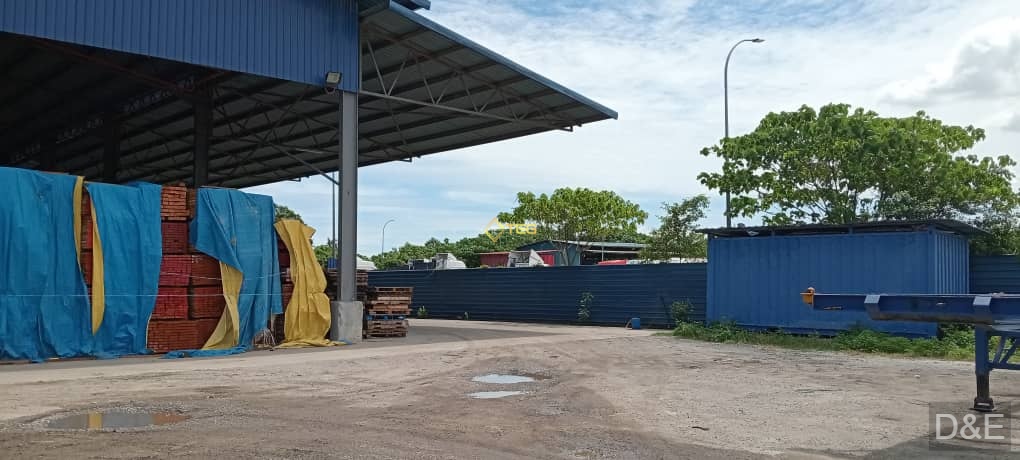 Eric Telok Gong Port Klang Open space Warehouse - photo 6