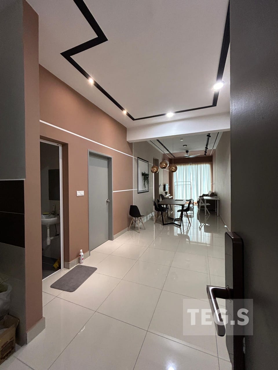 S Maple Residence Fu ...