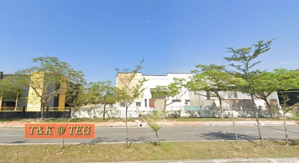 TnK Shah Alam 1and half Sty SemiD FactoryLeasehold - photo 2