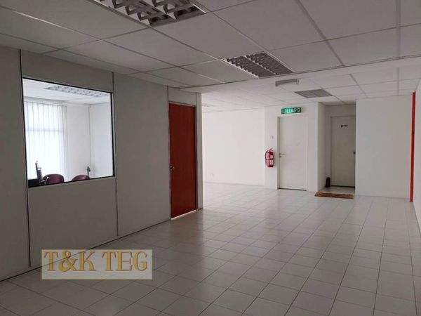 TEG Kapar 3sty Superlink Factory with High Ceiling - photo 2