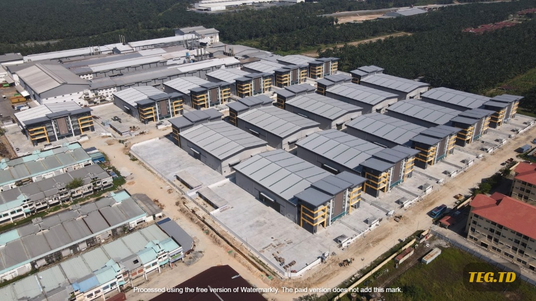 TD 3sty Semi D Factory Meru For Sale - photo 4