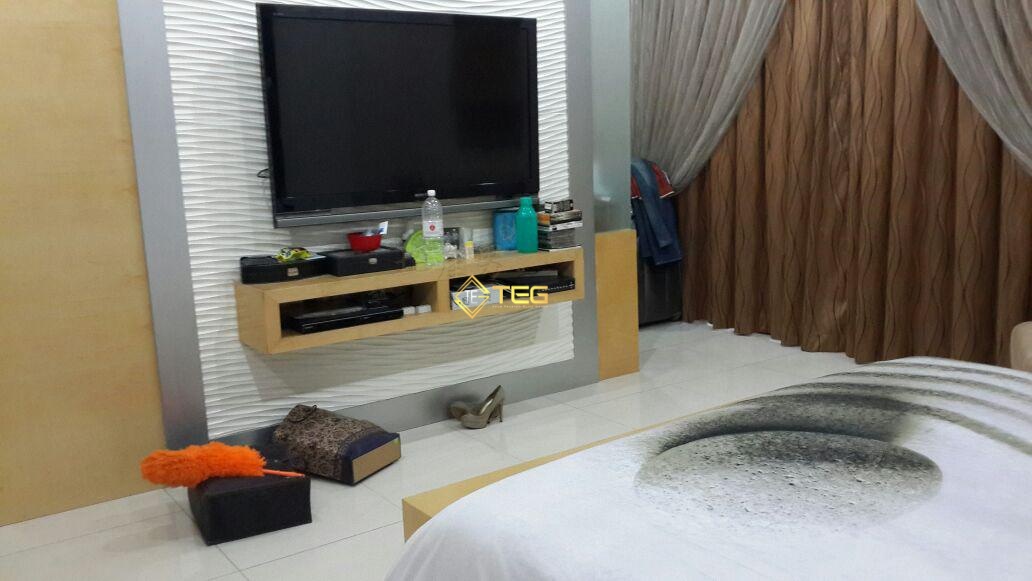 Eric Bandar Bukit Tinggi Klang 2 n Half sty House - photo 2