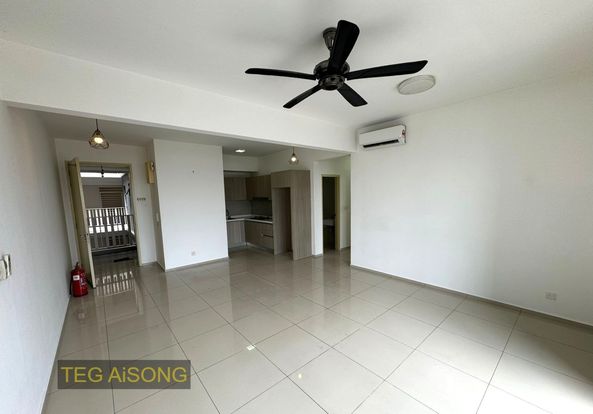 AISONG Gravit8 Corner Lot With Lake View n Balcony - photo 3