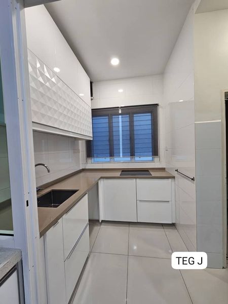 J Setia indah 9 2sty EndLot Renovated Extended - photo 3