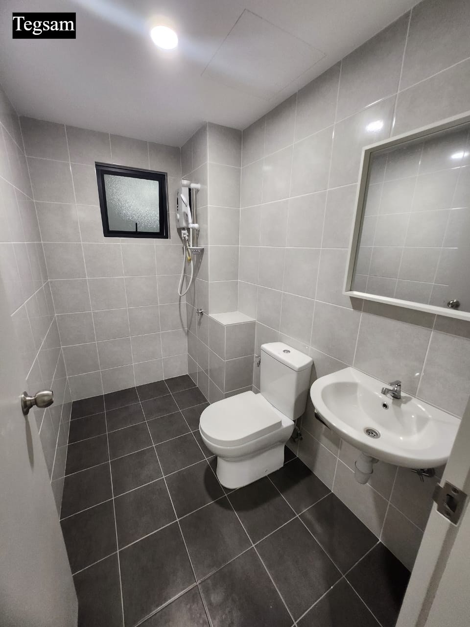 sam Huni Residence Brand New Unit Fully Furnished - photo 11