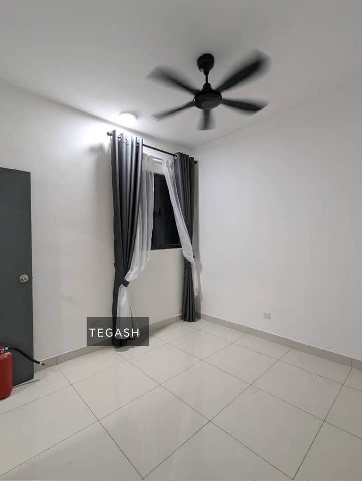 ASH Trio by Setia Partially Furnished 915sqft - photo 7